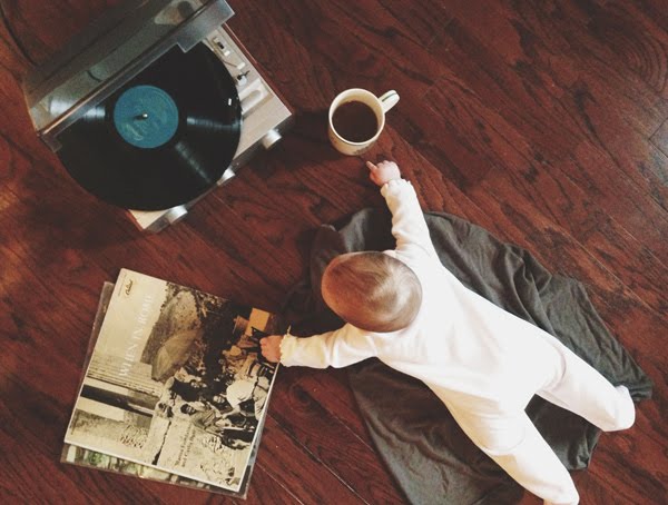 visions of sugar plums. and record players. and farmhouse tables.