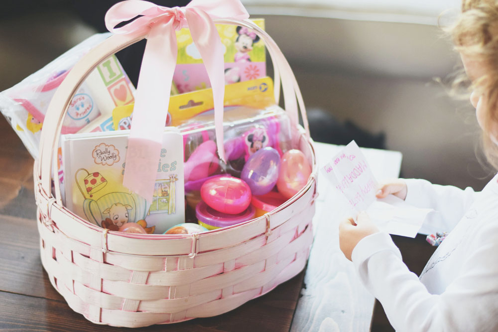 ONE DAY charming easter giveaway with zonderkids!! [closed]