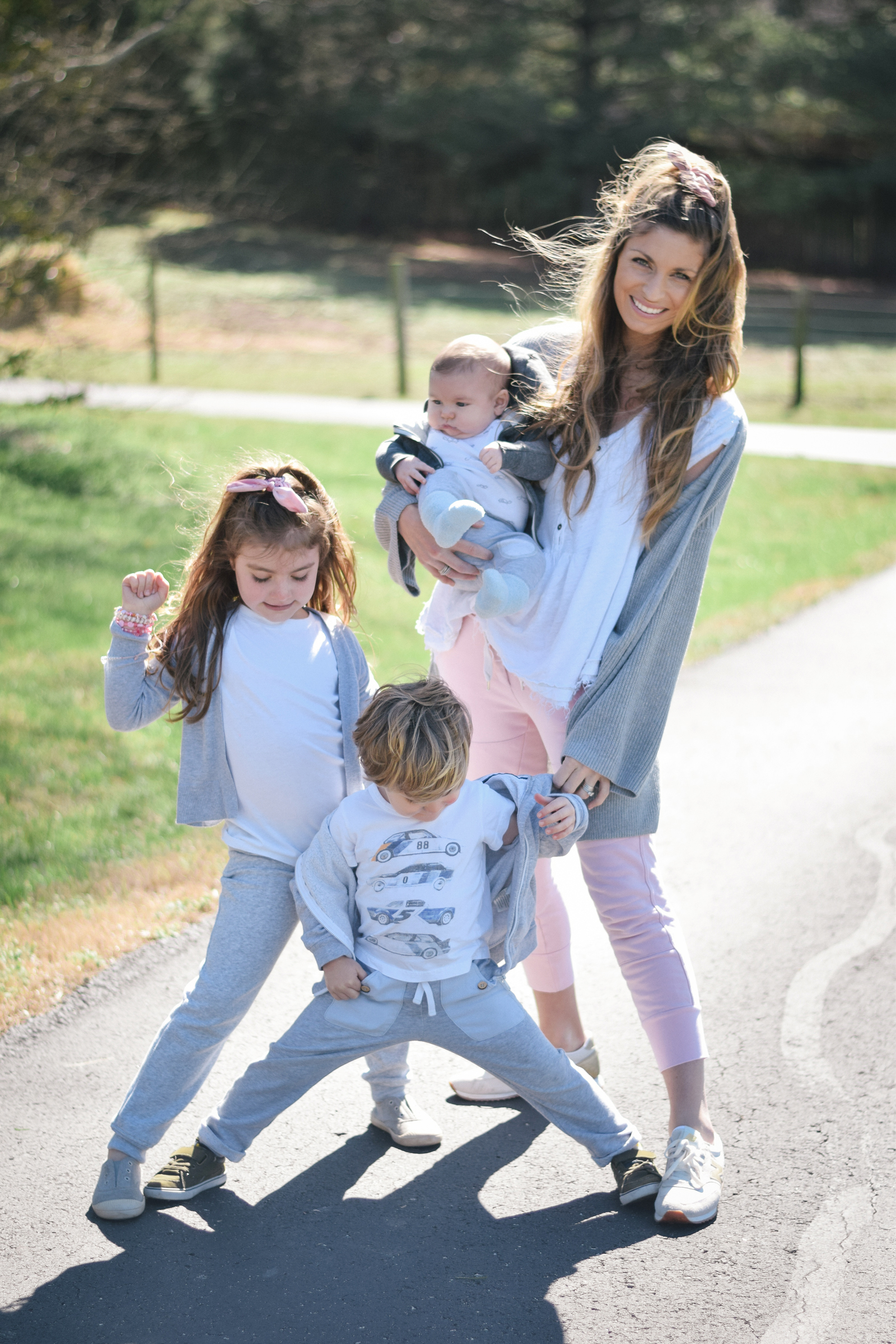 the family that joggers together…